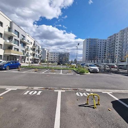 Lovely 1 Bedroom Livingroom Apartment Sector 1 Bucuresti Voluntari Екстериор снимка